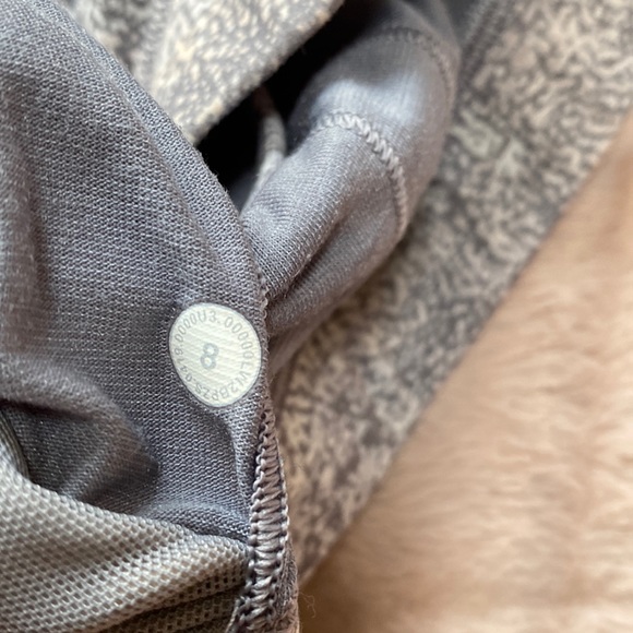 Lululemon Flow Y Bra - Picture 3 of 3